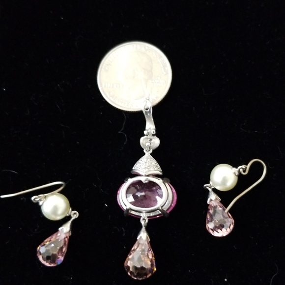 Tres Jolie double strand necklace and earring set - Picture 5 of 7